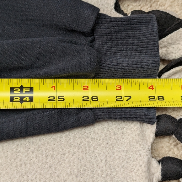 Nike Yoga Luxe Fleece V-Neck Cropped Sweatshirt Black Size XS - Picture 14 of 15